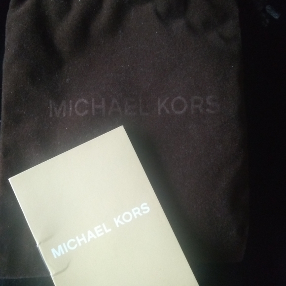 Michael Kohrs silver Necklace w/diamond - Picture 4 of 4